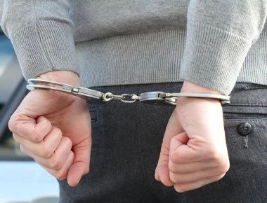 Η ΕΛ.ΑΣ συνέλαβε 34χρονο που στόχευε σπίτια στα Βόρεια Προάστια
